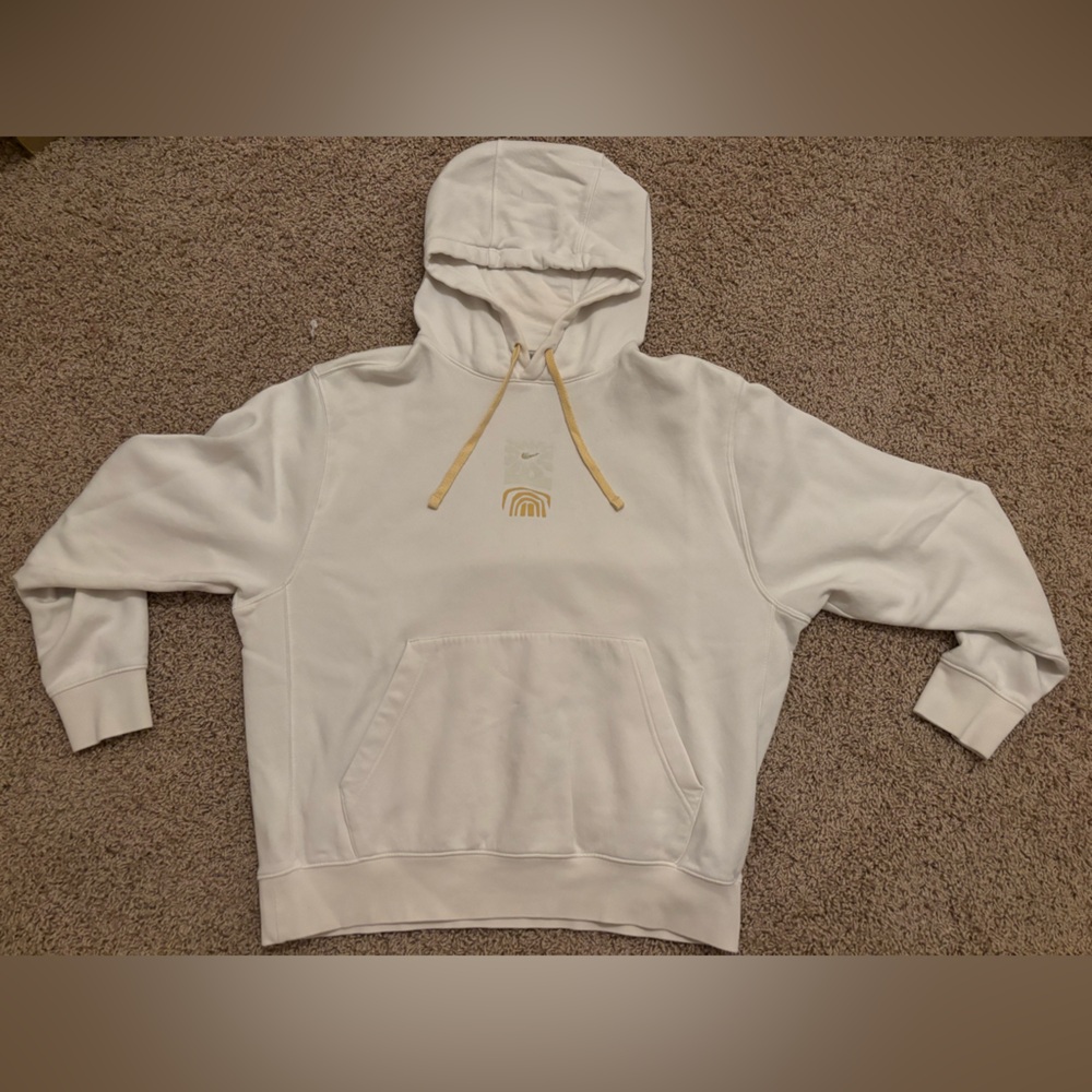 Men’s Nike hoodie